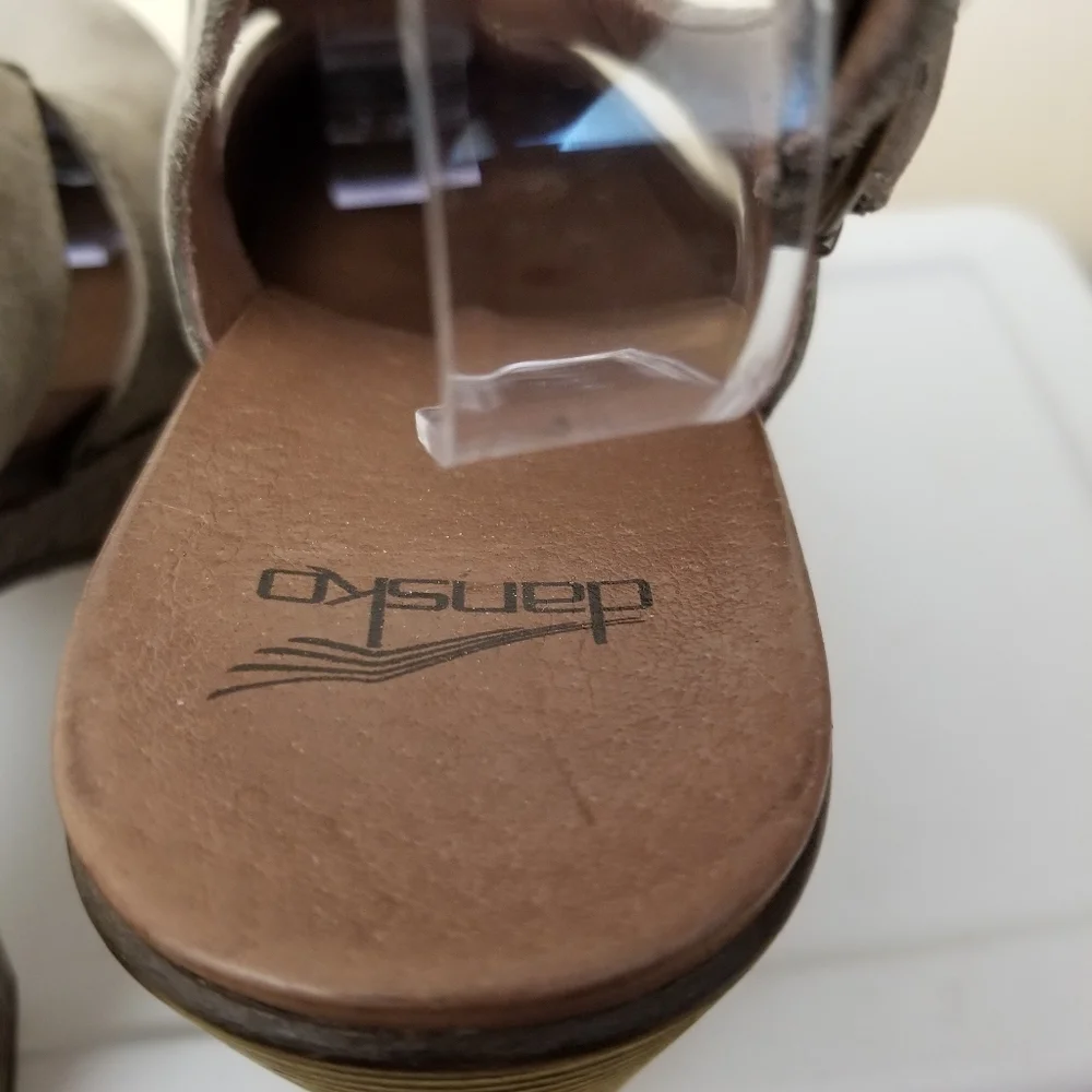 Dansko Riley Slingback Heel Clogs - Picture 8 of 10
